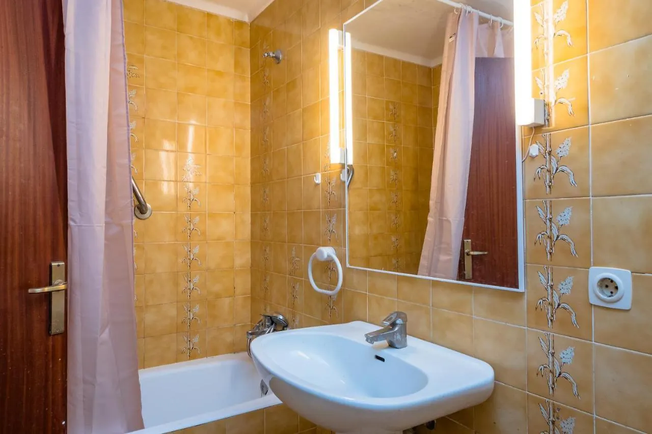Apartmán Pa-1 Pals 4 Pax 0*,